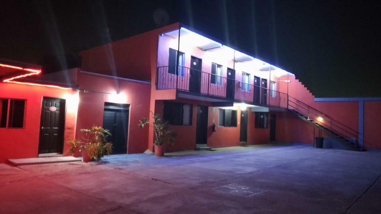 Motel Agora Энсенада Экстерьер фото
